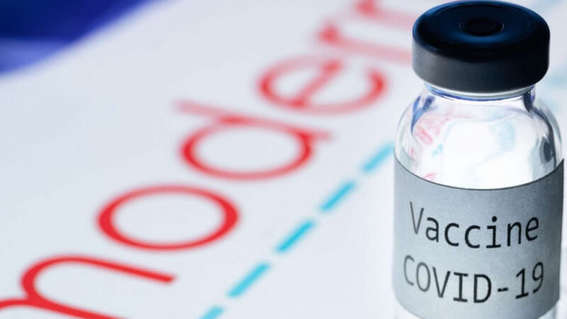Vaccino Covid: Moderna chiede l’approvazione negli Stati Uniti e in Europa
