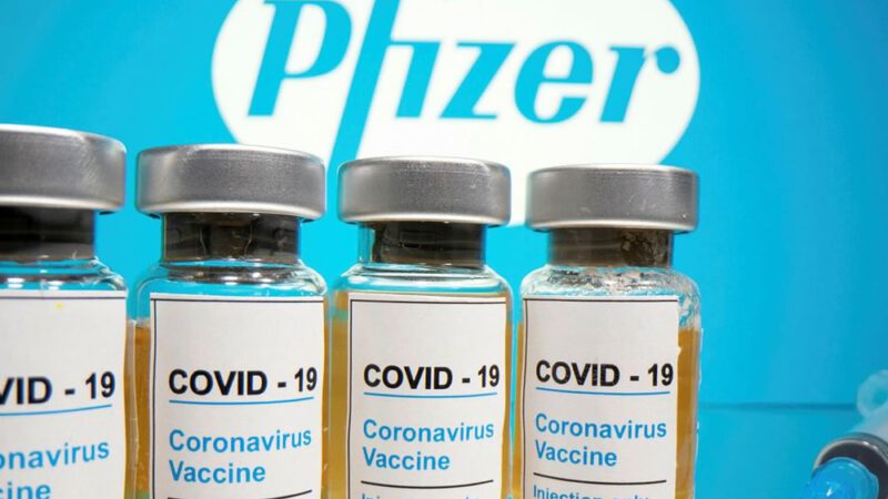 Vaccino Pfizer/BioNTech approvato dal regolatore europeo